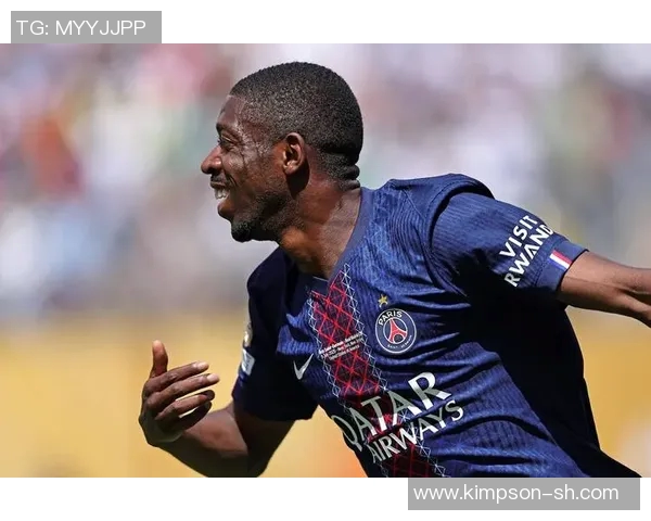 加拿大足球明星的崛起与最佳球员的传奇故事